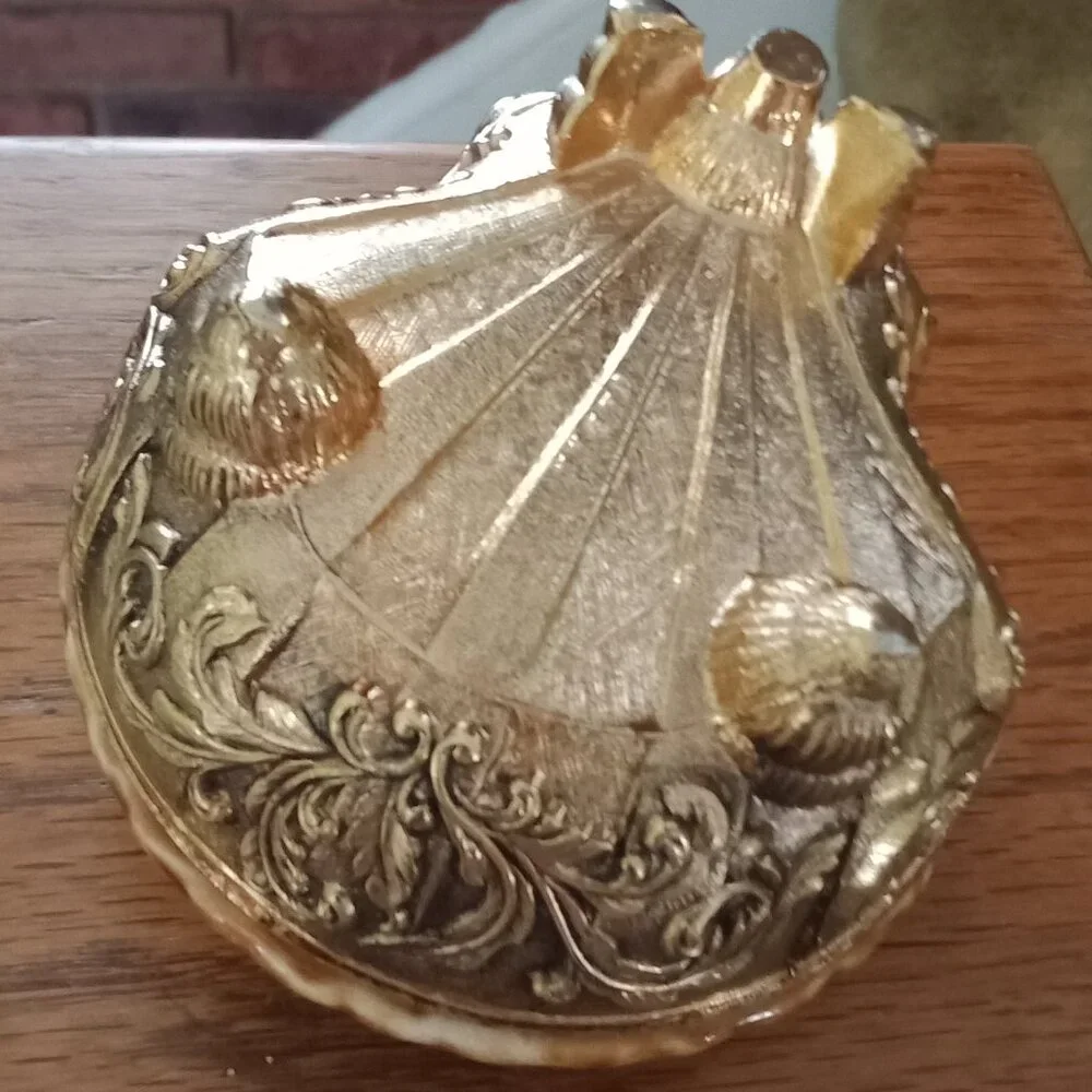 Shell-shaped Trinket Box - Picture 5 of 8